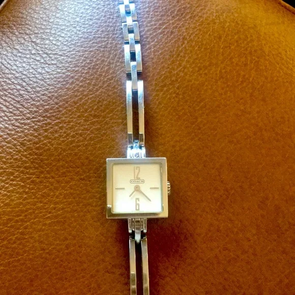 Coach watch. Works but needs battery Coach women watch NEW (needs battery replacement) | eBay main image 4